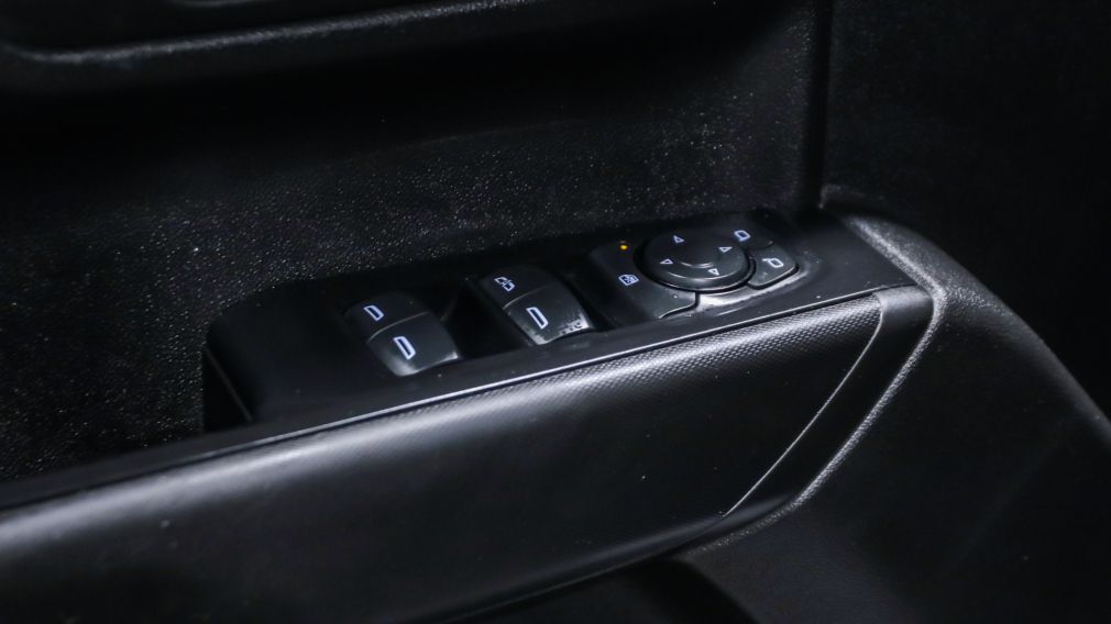 Chevrolet Silverado 1500 Custom 2021 d’occasion à vendre - 10