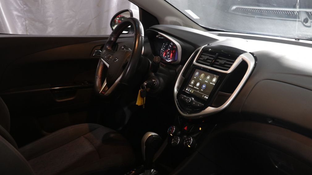Chevrolet Sonic LT 2018 d&rsquo;occasion à vendre - 21