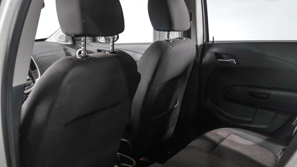 Chevrolet Sonic LT 2018 d&rsquo;occasion à vendre - 18