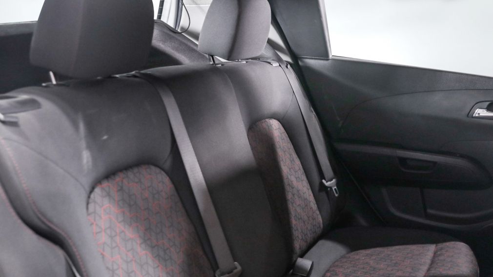 Chevrolet Sonic LT 2018 d&rsquo;occasion à vendre - 20