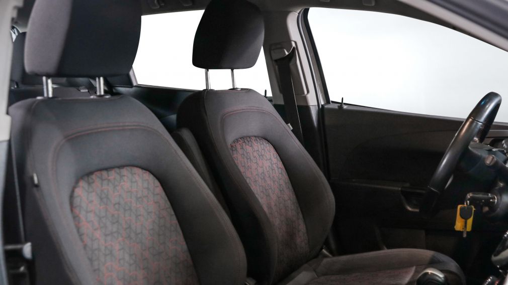 Chevrolet Sonic LT 2018 d&rsquo;occasion à vendre - 22