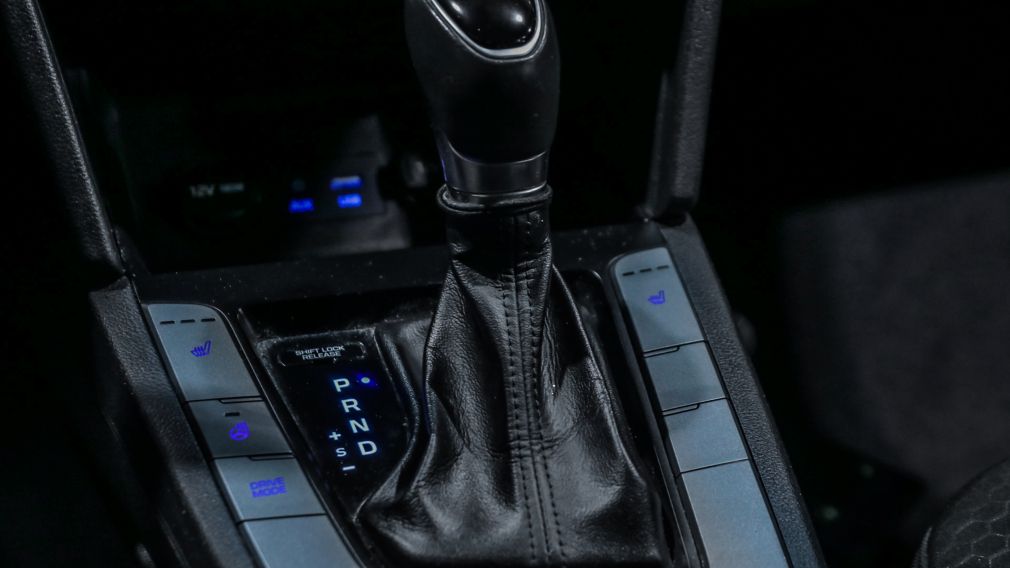 Hyundai Elantra Preferred w/Sun & Safety Package 2020 d&rsquo;occasion à vendre - 16