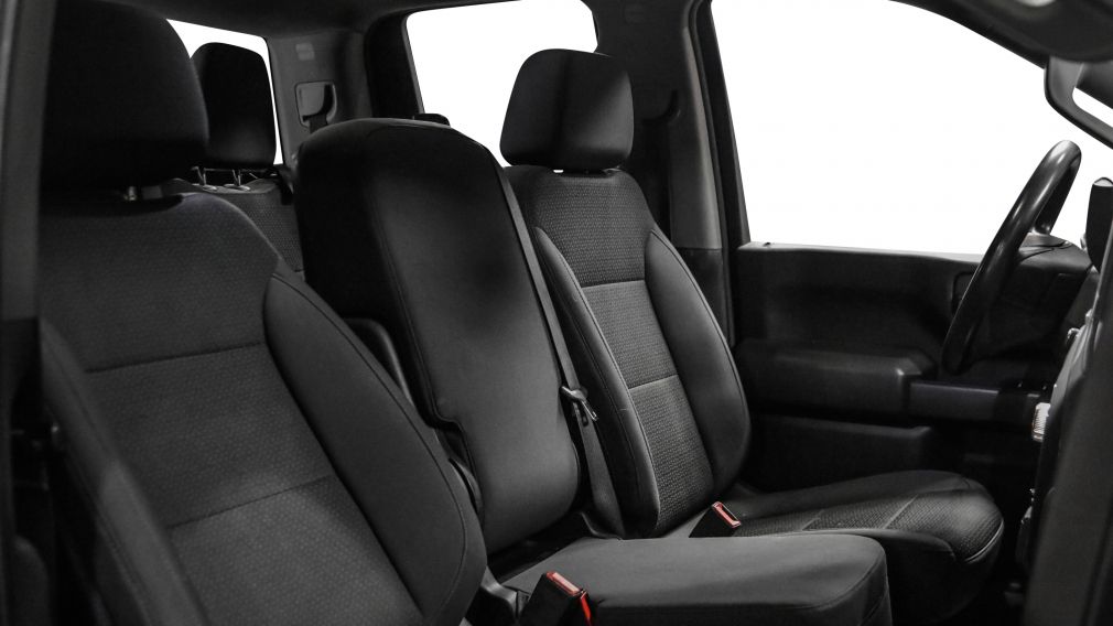 GMC Sierra 2500HD Pro 2022 d’occasion à vendre - 23