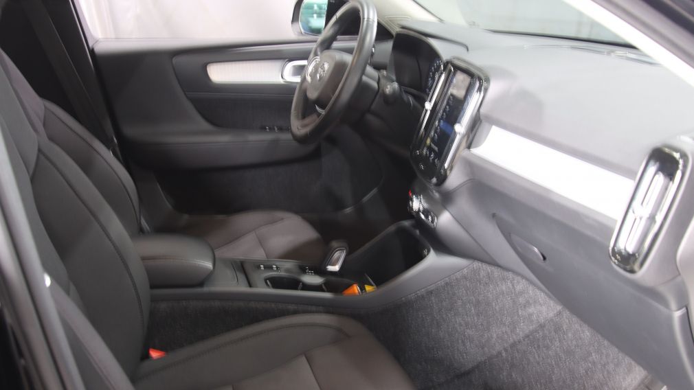 Volvo XC40 Momentum 2021 d&rsquo;occasion à vendre - 26