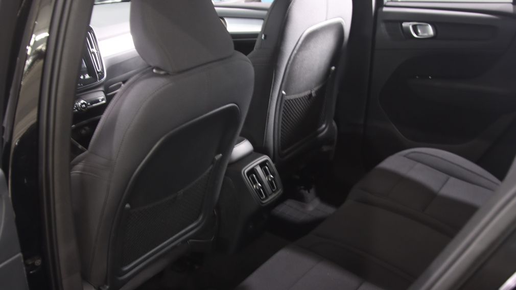 Volvo XC40 Momentum 2021 d&rsquo;occasion à vendre - 19