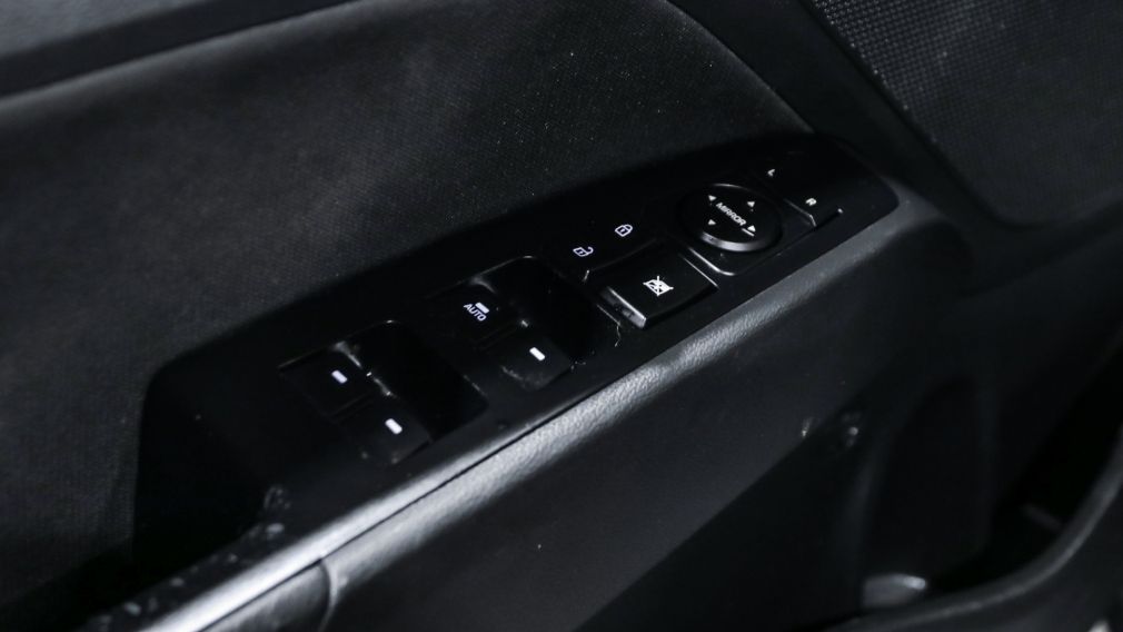 Hyundai Elantra Preferred 2019 d’occasion à vendre - 11