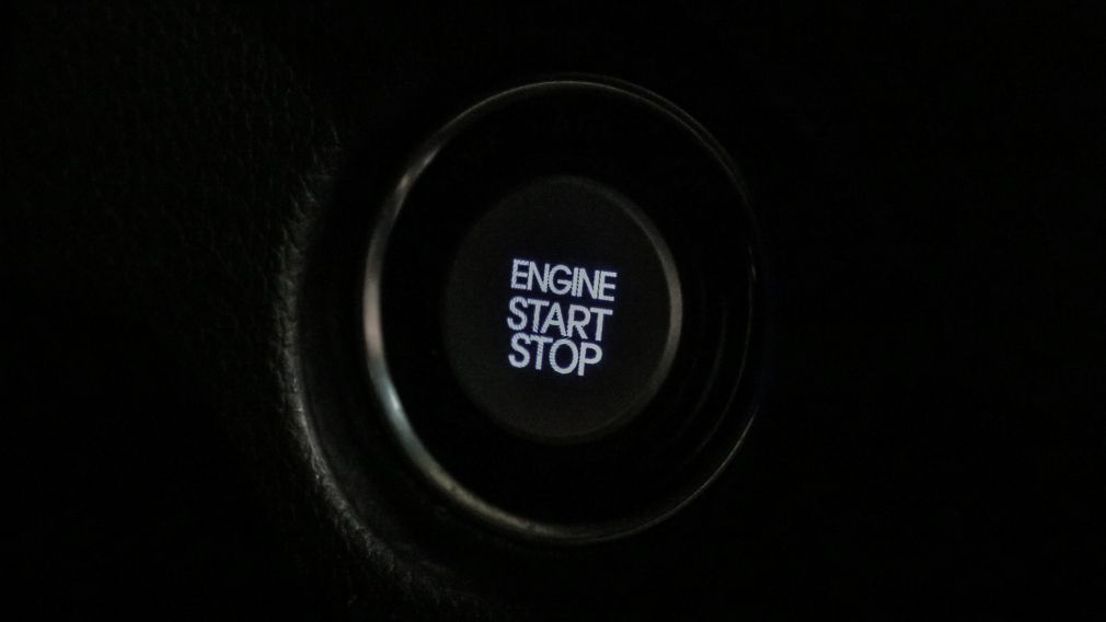 Hyundai Santa Fe Limited 2018 d’occasion à vendre - 18