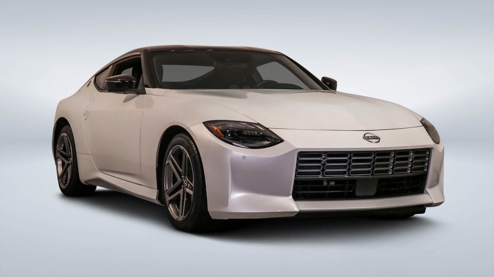 Nissan Z Sport