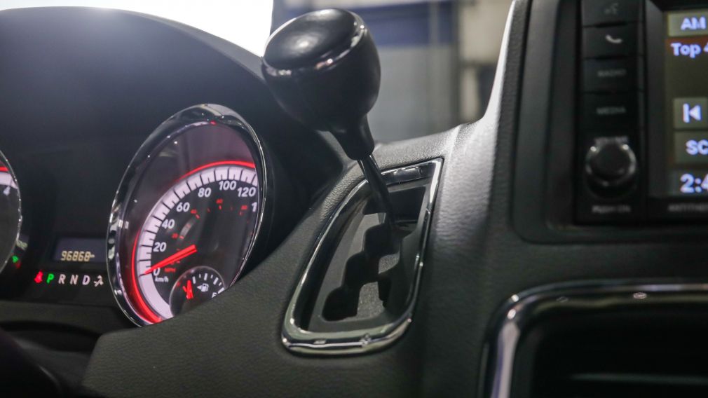 Dodge GR Caravan SXT Premium Plus 2019 d&rsquo;occasion à vendre - 17