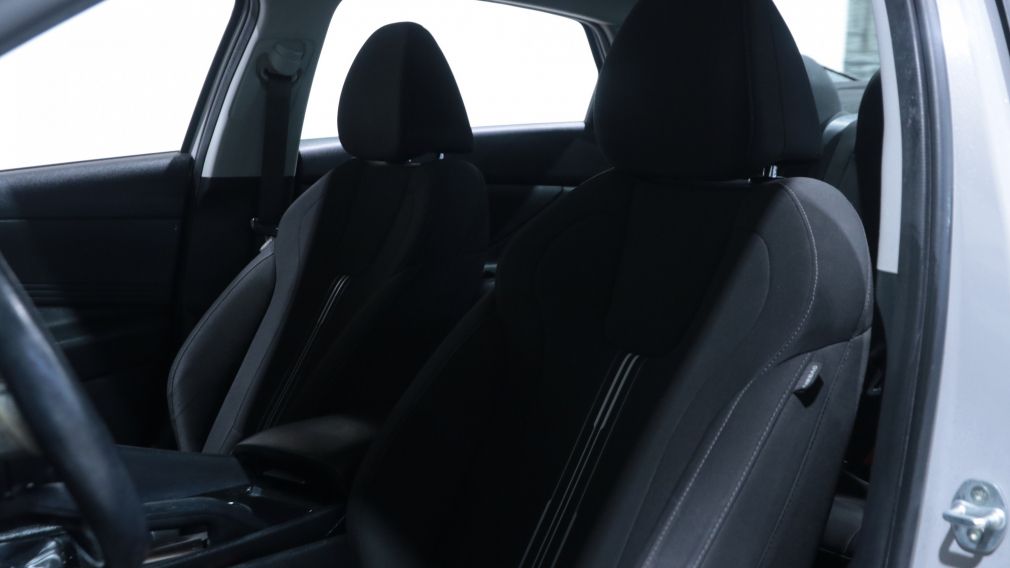 Hyundai Elantra Preferred 2022 d’occasion à vendre - 11