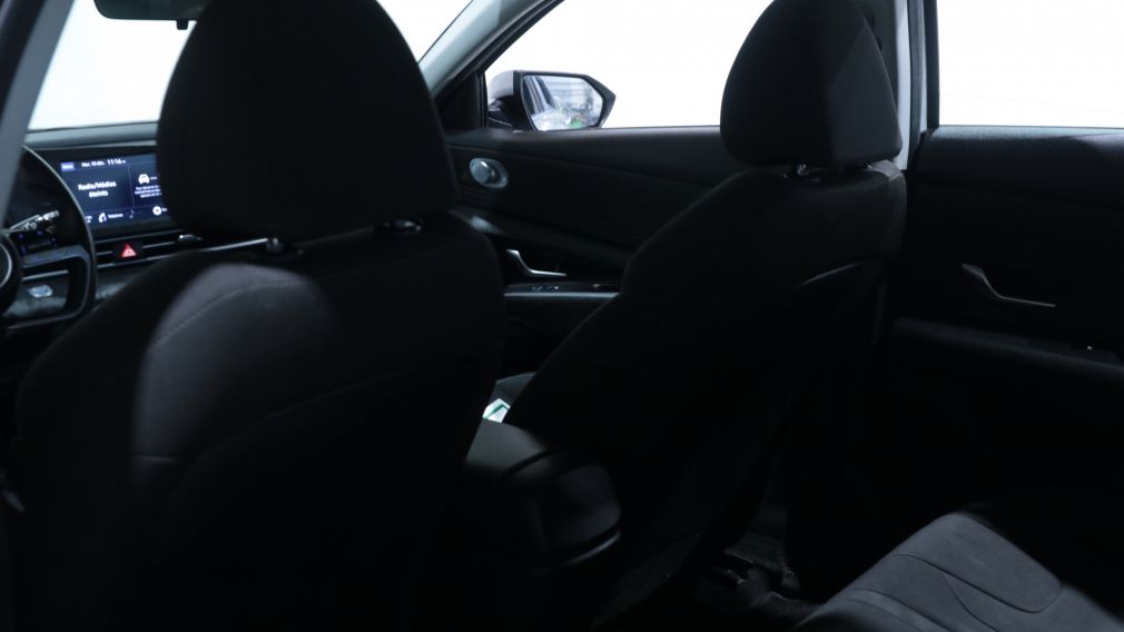 Hyundai Elantra Preferred 2022 d’occasion à vendre - 17