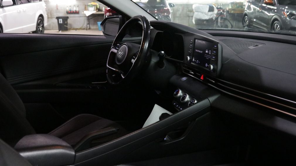 Hyundai Elantra Preferred 2022 d’occasion à vendre - 24
