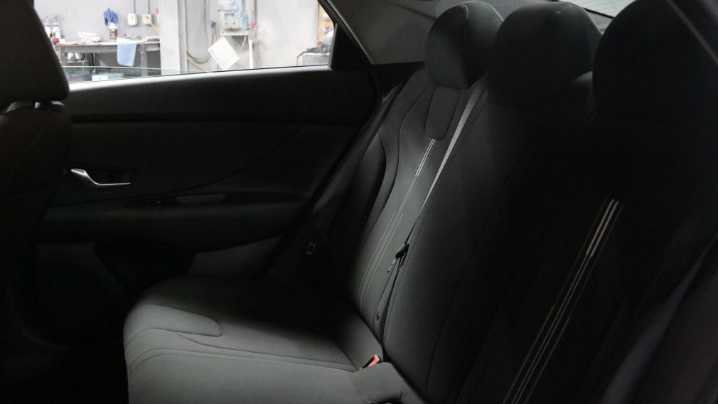 Hyundai Elantra Preferred 2022 d’occasion à vendre - 20