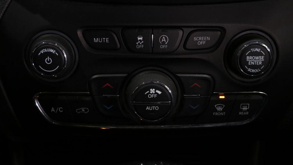 Jeep Cherokee Trailhawk 2019 d&rsquo;occasion à vendre - 17