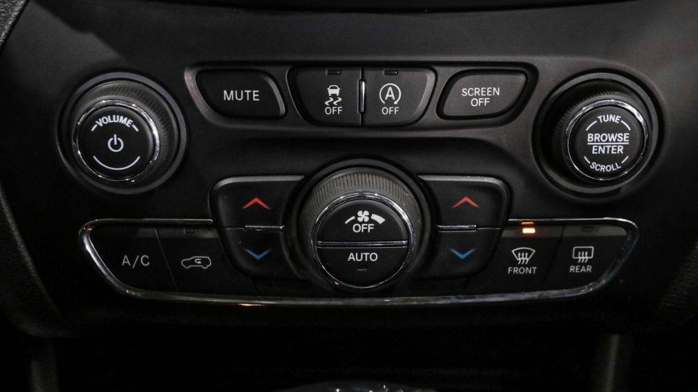 Jeep Cherokee Trailhawk 2019 d&rsquo;occasion à vendre - 17