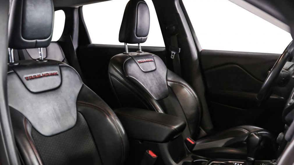 Jeep Cherokee Trailhawk 2019 d&rsquo;occasion à vendre - 23