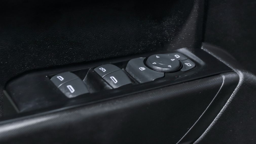 Chevrolet Silverado 1500 Custom Trail Boss 2023 d&rsquo;occasion à vendre - 10