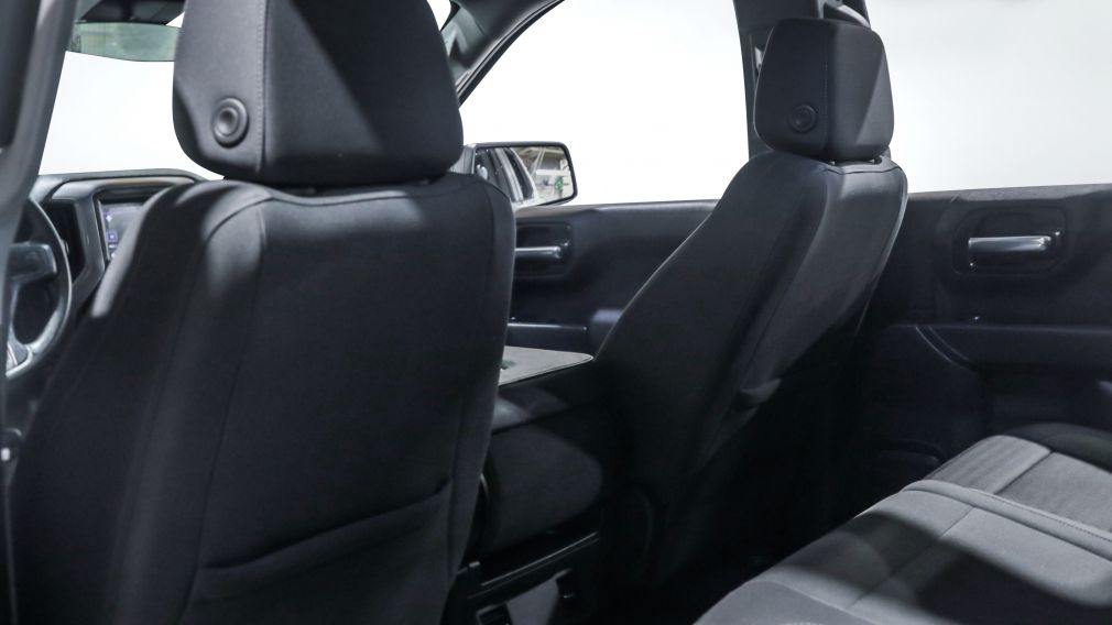 Chevrolet Silverado 1500 Custom Trail Boss 2023 d&rsquo;occasion à vendre - 17