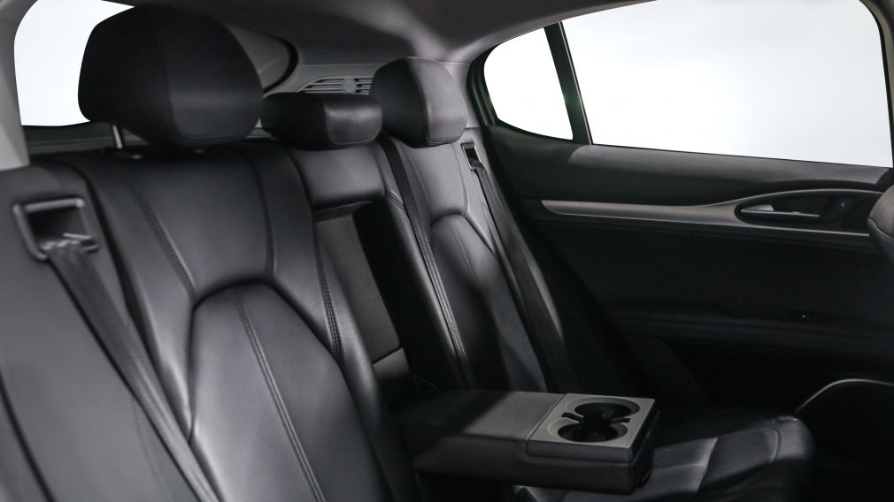 Alfa Romeo Stelvio Sport 2018 d&rsquo;occasion à vendre - 21