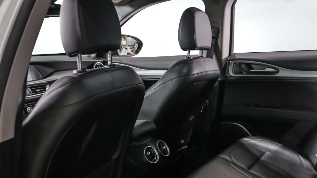 Alfa Romeo Stelvio Sport 2018 d&rsquo;occasion à vendre - 19