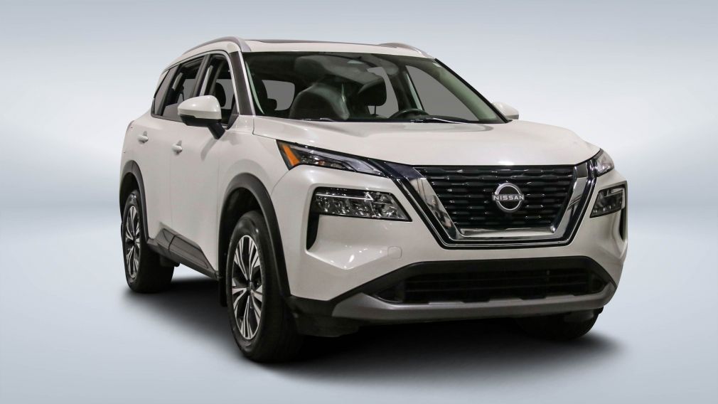 Nissan Rogue SV Moonroof