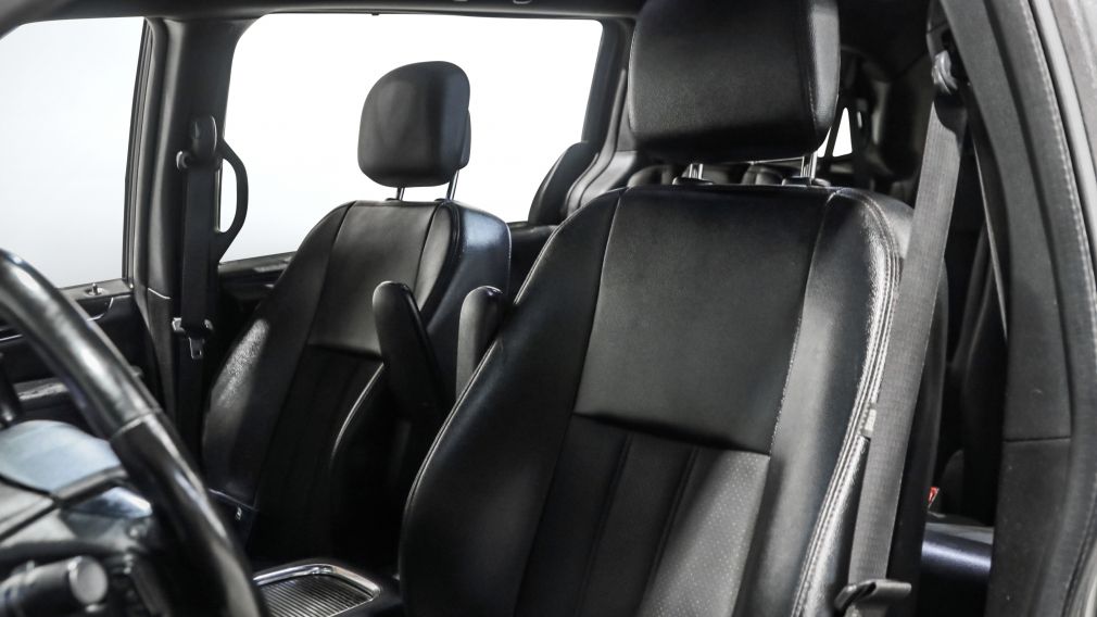 Dodge GR Caravan Premium Plus 2020 d’occasion à vendre - 11