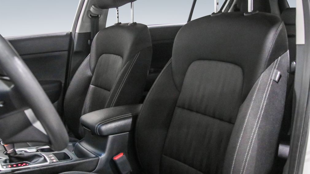 Kia Sportage LX 2022 d&rsquo;occasion à vendre - 10