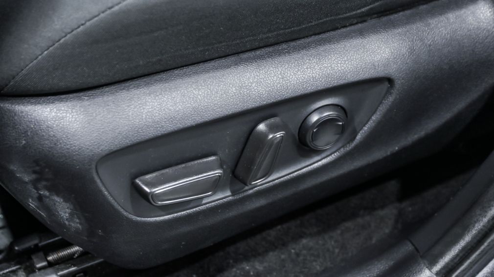 Toyota Rav 4 Hybrid XLE 2020 d&rsquo;occasion à vendre - 12