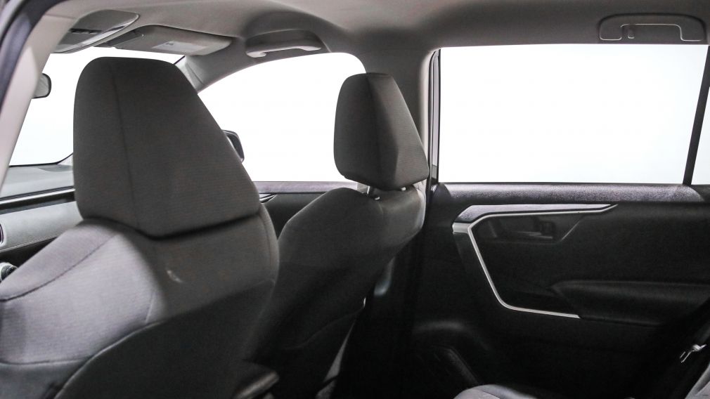 Toyota Rav 4 LE 2021 d’occasion à vendre - 18