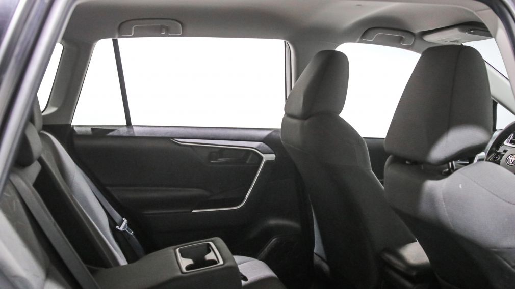 Toyota Rav 4 LE 2021 d’occasion à vendre - 22