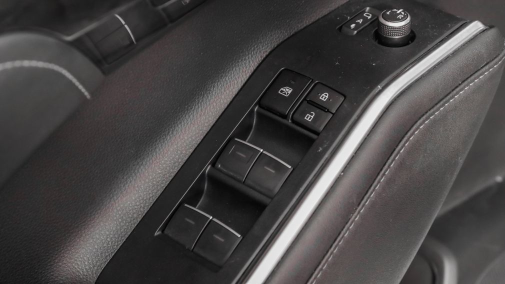 Toyota Highlander Hybrid LE 2024 d&rsquo;occasion à vendre - 11