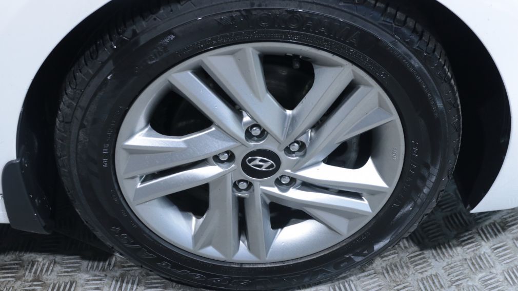Hyundai Elantra Preferred w/Sun & Safety Package 2020 d&rsquo;occasion à vendre - 22