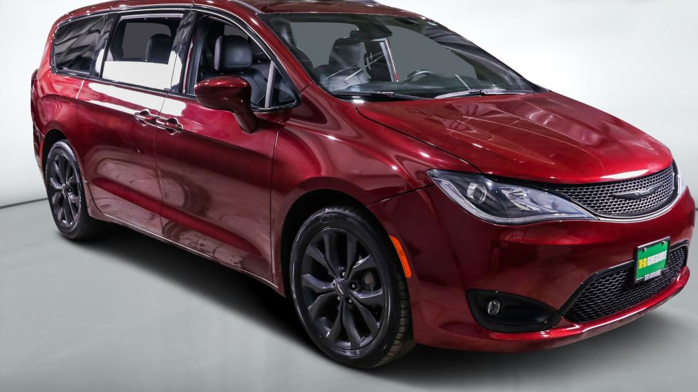 Chrysler Pacifica Touring-L Plus