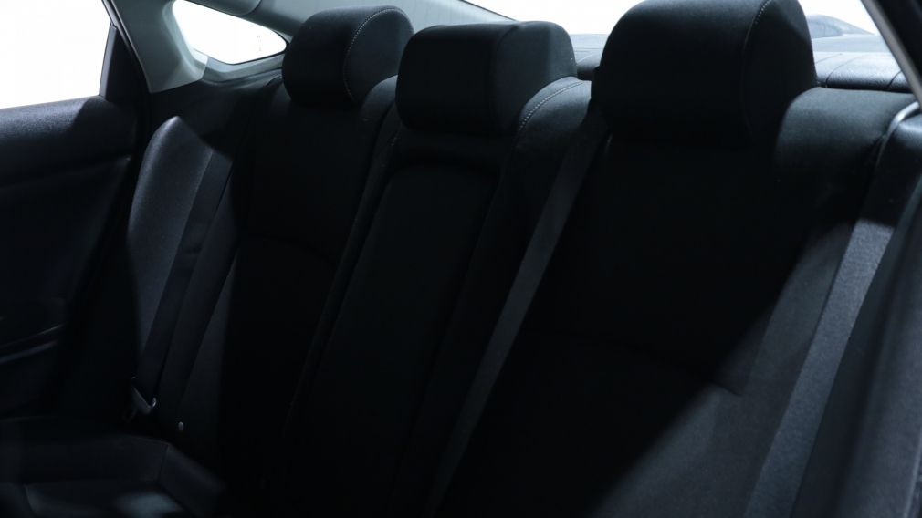 Honda Civic LX 2018 d&rsquo;occasion à vendre - 18