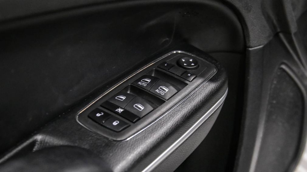 Chrysler 300 300 Touring L 2023 d&rsquo;occasion à vendre - 12