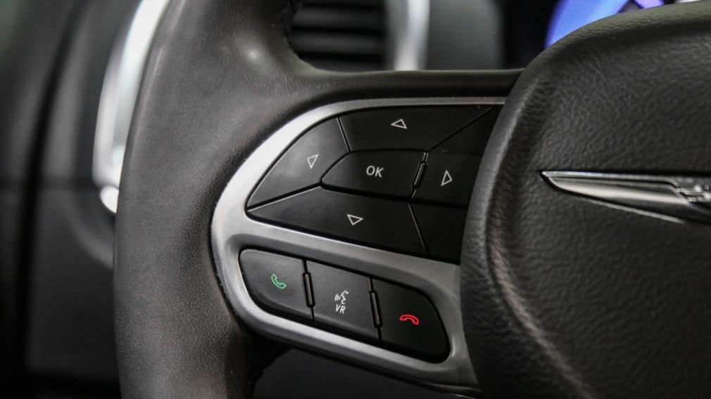 Chrysler 300 300 Touring L 2023 d&rsquo;occasion à vendre - 13