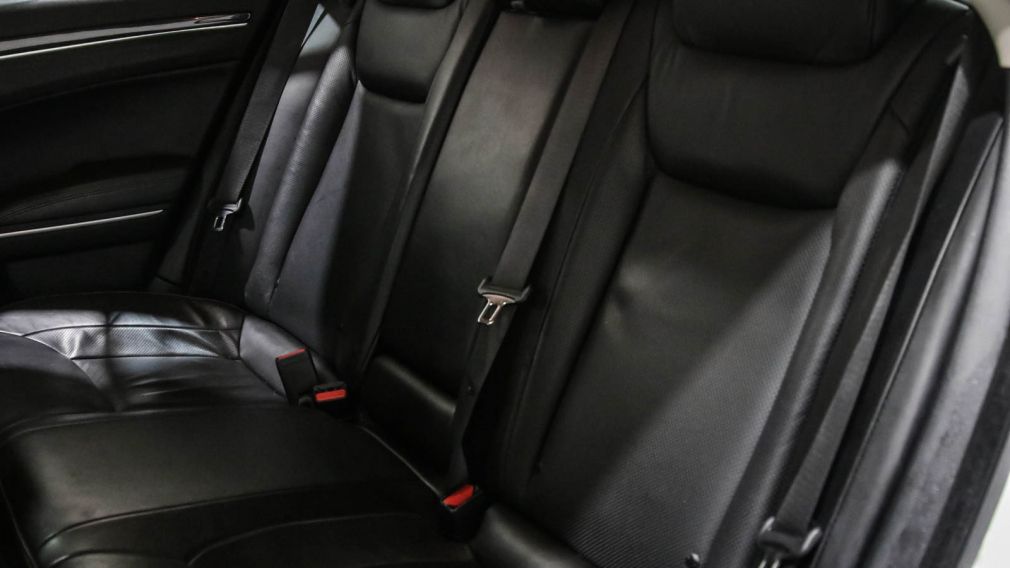 Chrysler 300 300 Touring L 2023 d&rsquo;occasion à vendre - 21