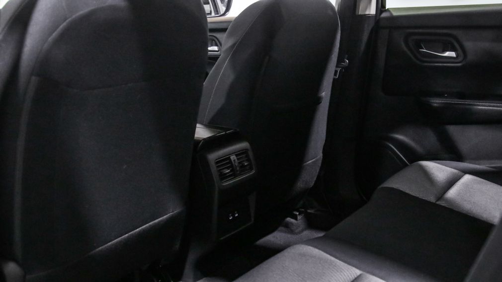 Nissan Rogue SV Moonroof 2024 d&rsquo;occasion à vendre - 21