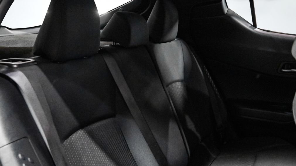 Toyota C-HR FWD 2019 d’occasion à vendre - 23
