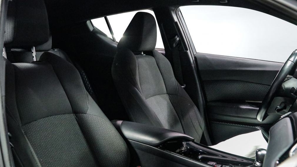Toyota C-HR FWD 2019 d’occasion à vendre - 25