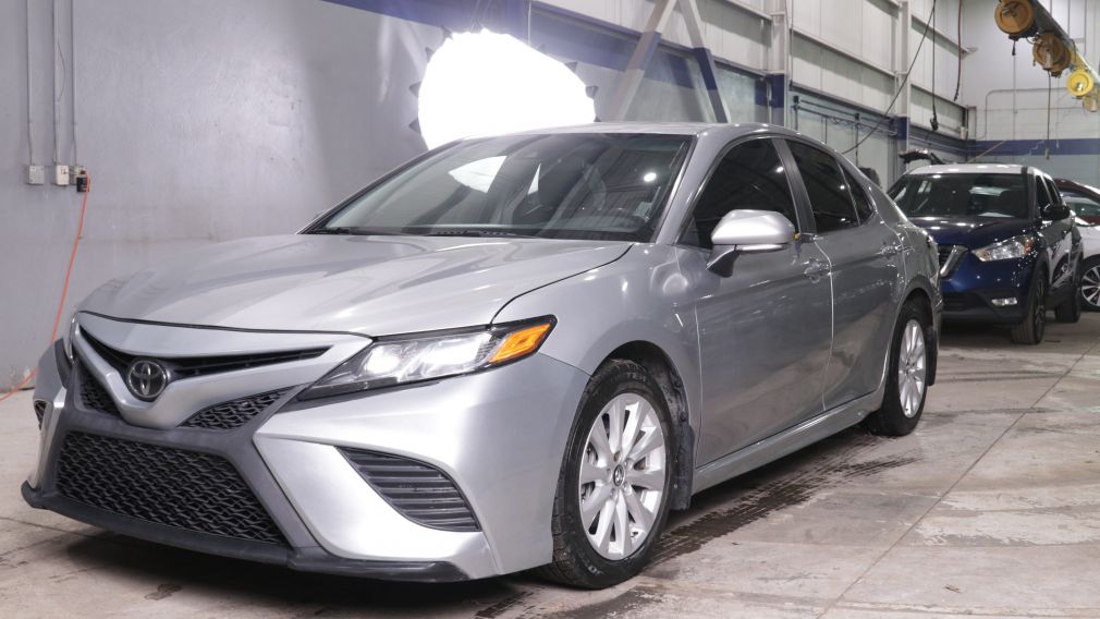Toyota Camry SE 2018 d&rsquo;occasion à vendre - 3