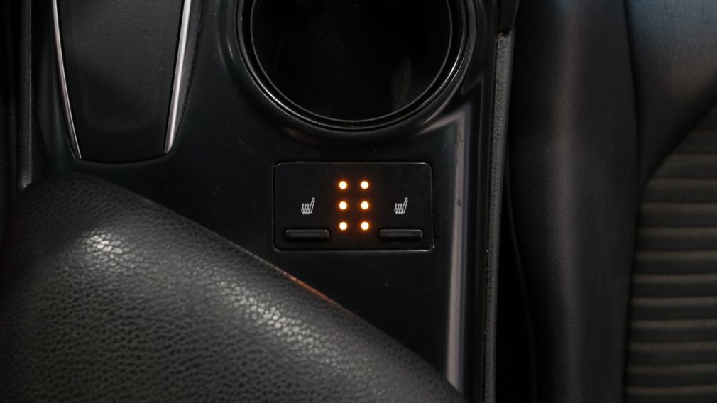 Toyota Camry SE 2018 d&rsquo;occasion à vendre - 14