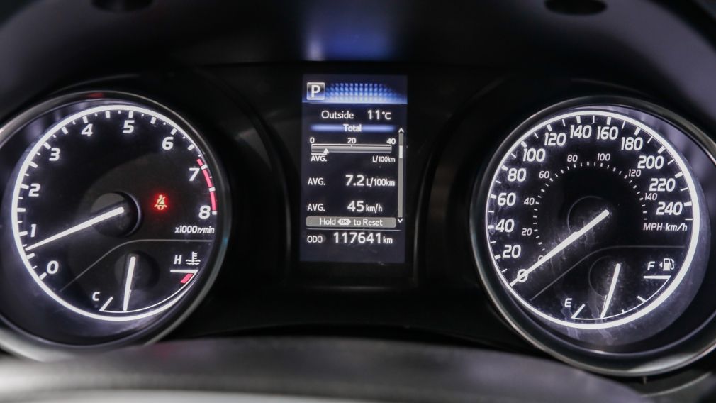 Toyota Camry SE 2018 d&rsquo;occasion à vendre - 11