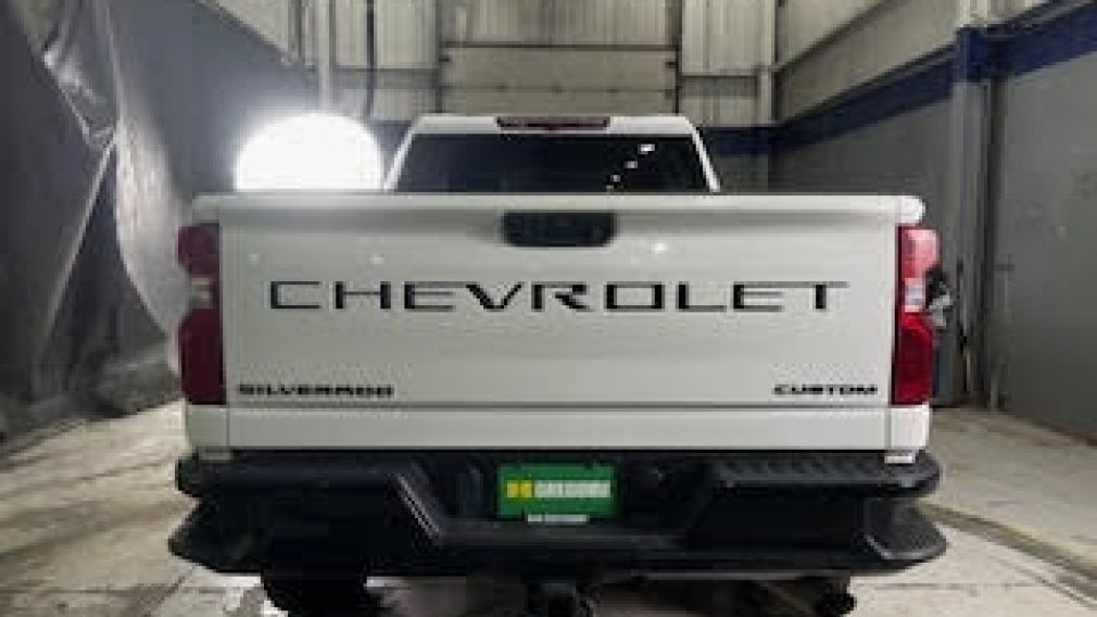 Chevrolet Silverado 2500HD Custom 2022 d’occasion à vendre - 5