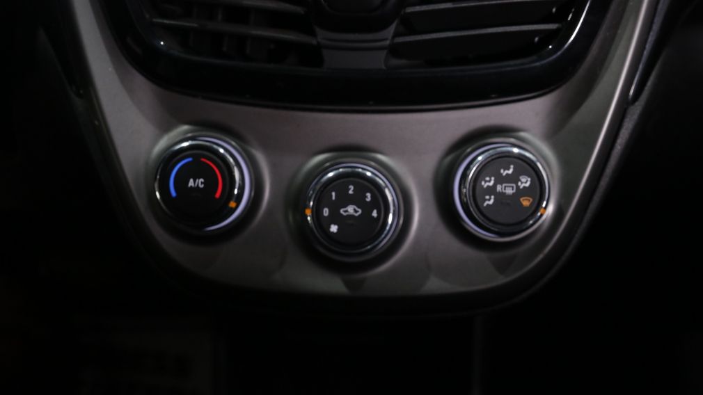 Chevrolet Spark 1LT 2022 d&rsquo;occasion à vendre - 14