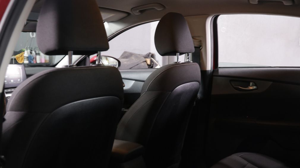 Kia Forte LX 2019 d&rsquo;occasion à vendre - 19