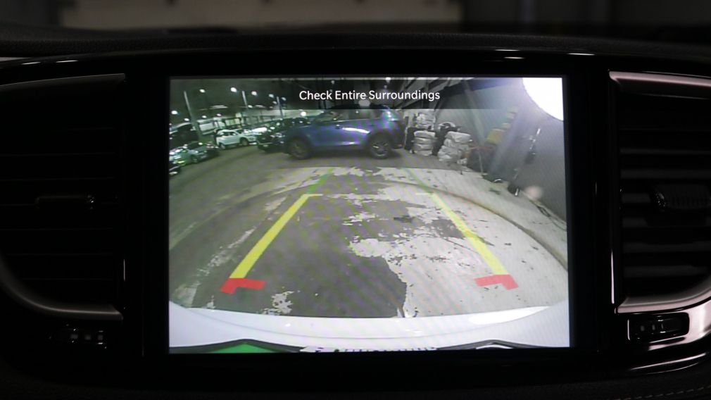 Chrysler Pacifica Touring L 2023 d&rsquo;occasion à vendre - 15