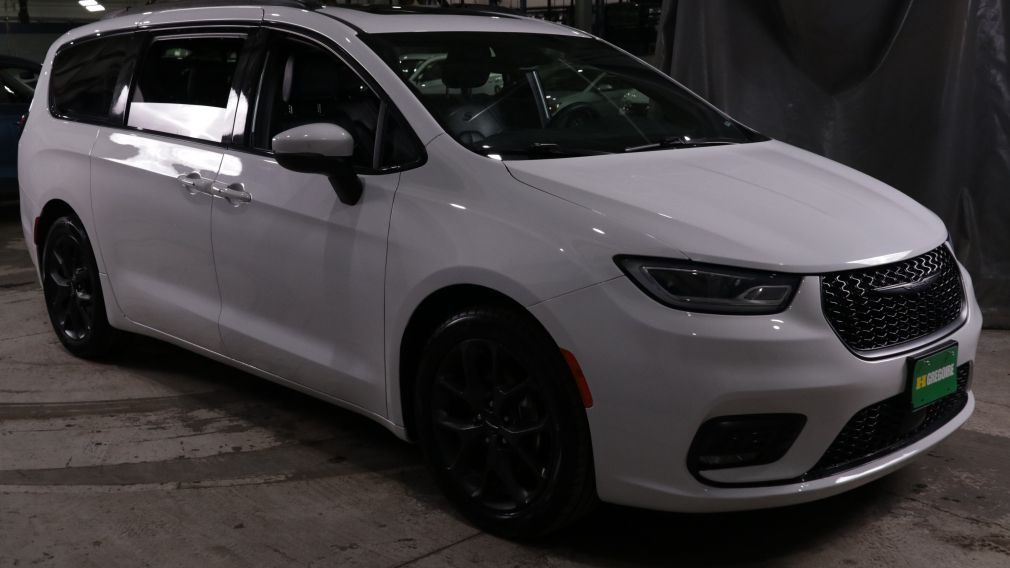 Chrysler Pacifica Touring L 2023 d&rsquo;occasion à vendre - 1