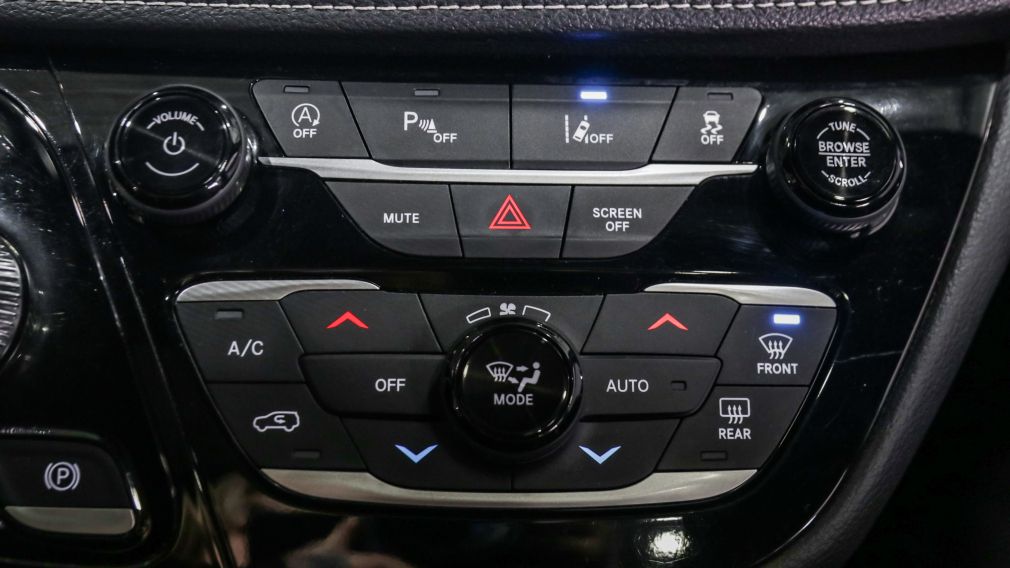 Chrysler Pacifica Touring L 2023 d&rsquo;occasion à vendre - 18