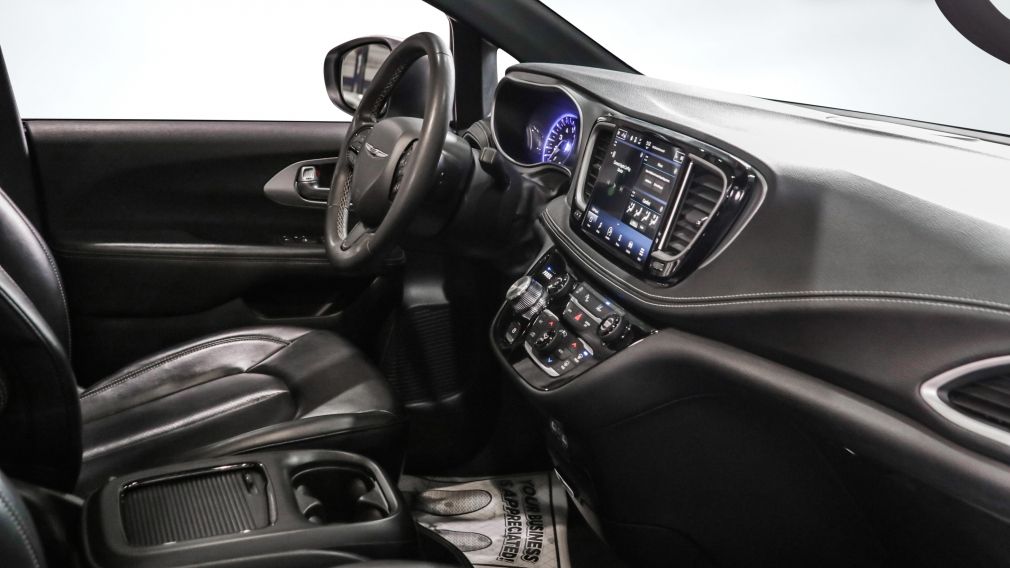 Chrysler Pacifica Touring L 2023 d&rsquo;occasion à vendre - 26